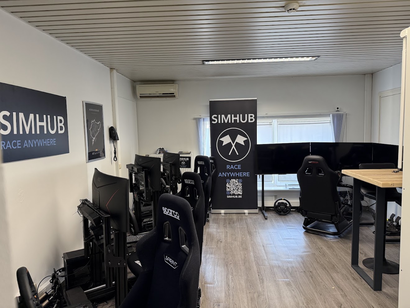 SIMHUB DEMO OFFICE
